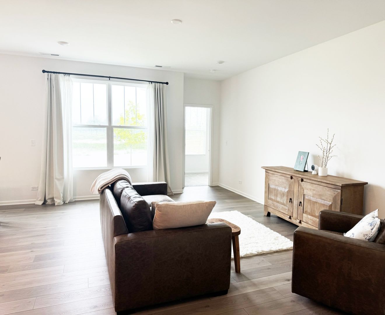 Newly Finished Oswego Home – photo 5