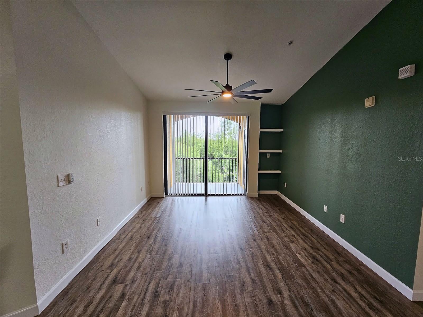 8335 38Th Street Circle E – photo 3