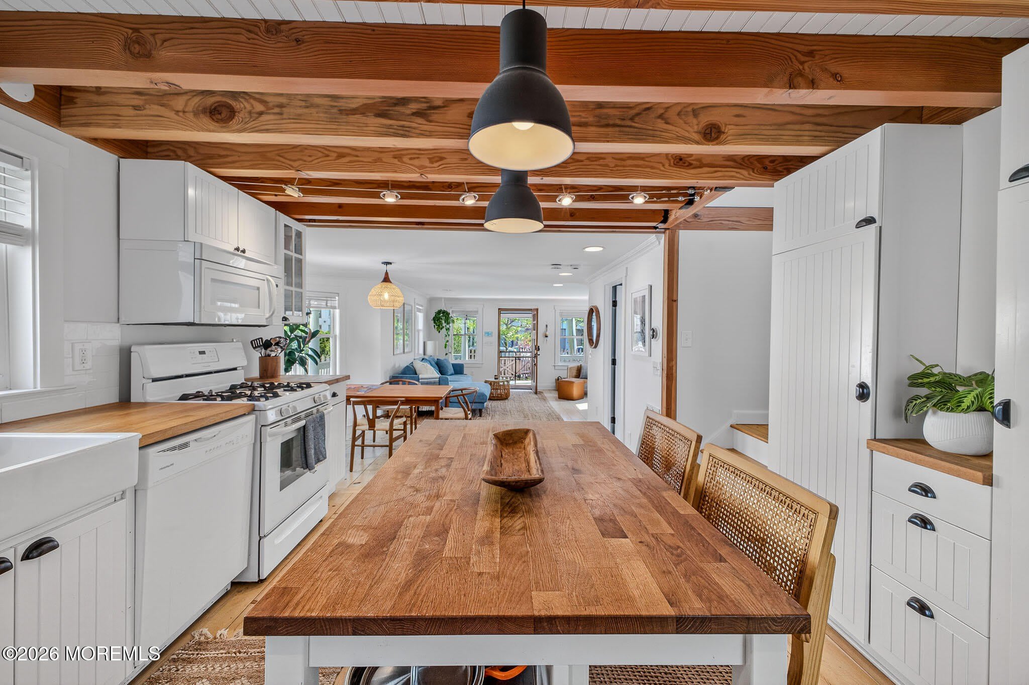 403 Sewall Avenue – photo 5