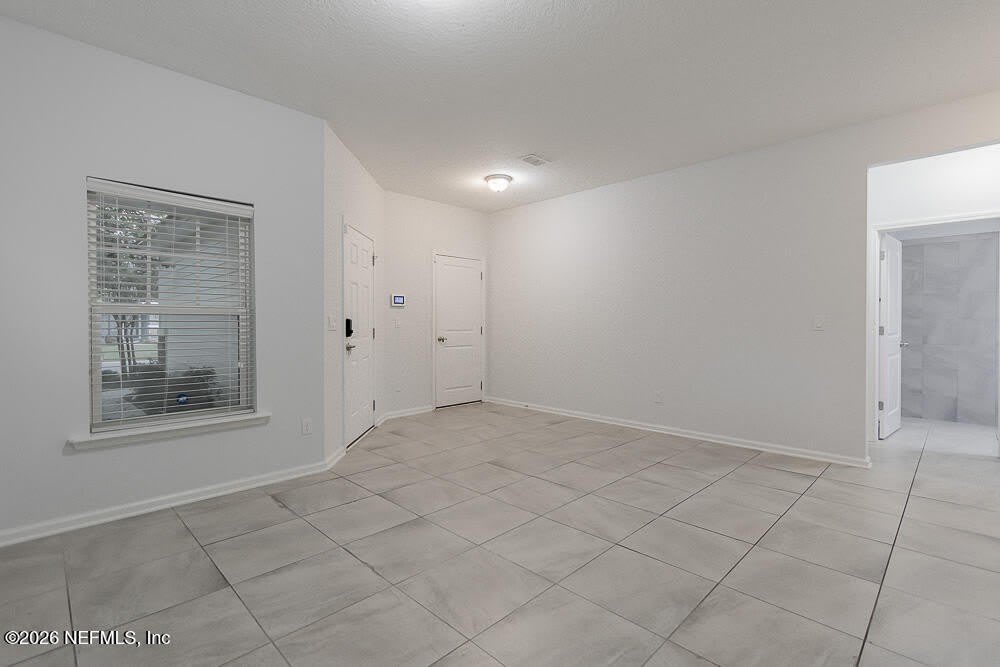 1492 AUTUMN PINES Drive – photo 5
