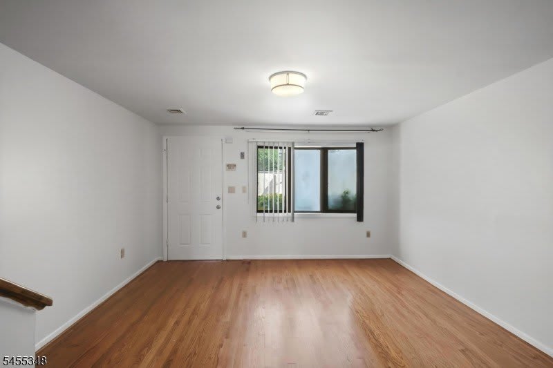 626 Chancellor Ave – photo 3
