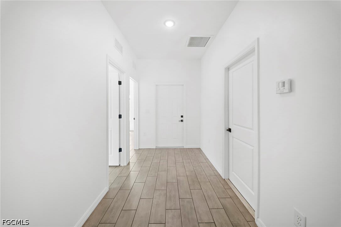 715 homer Avenue S – photo 4