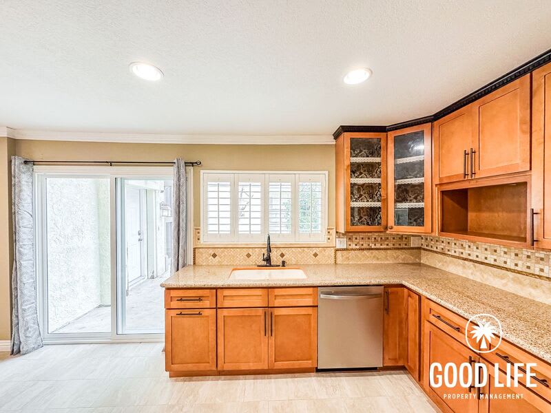 5572 E Vista Del Este – photo 5