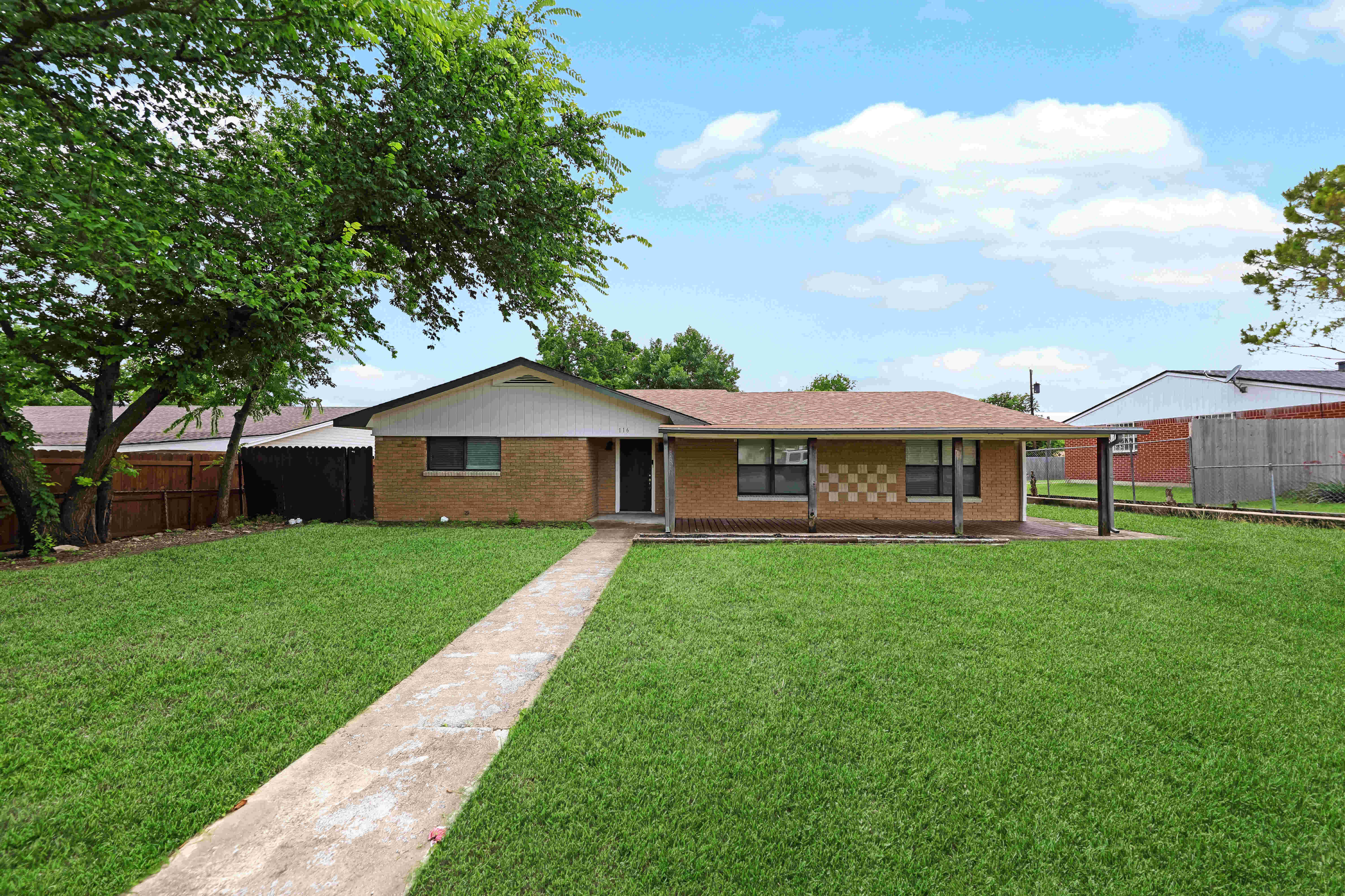 116 W Arlo Rd – photo 1