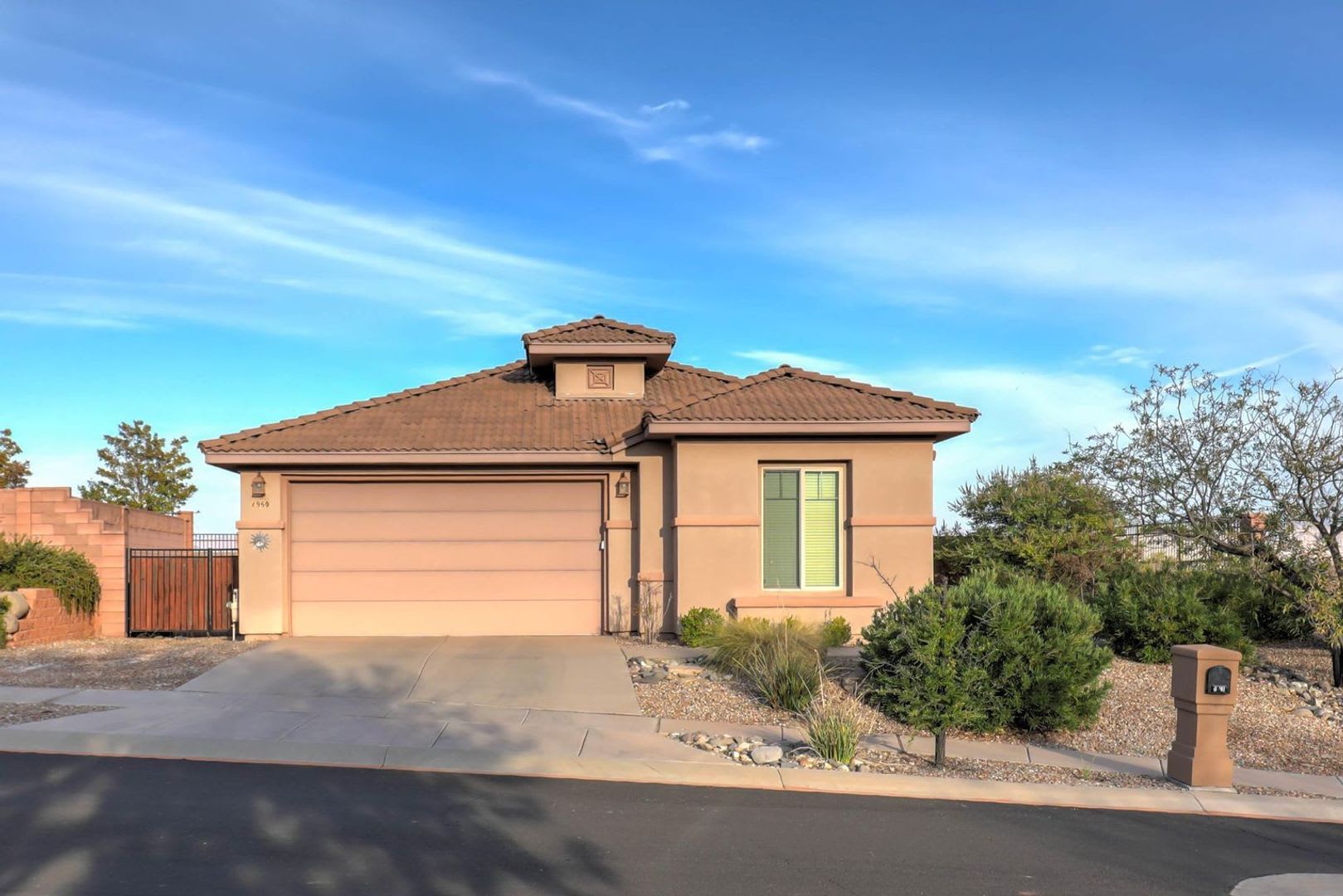 Coral Canyon Gem! – photo 1
