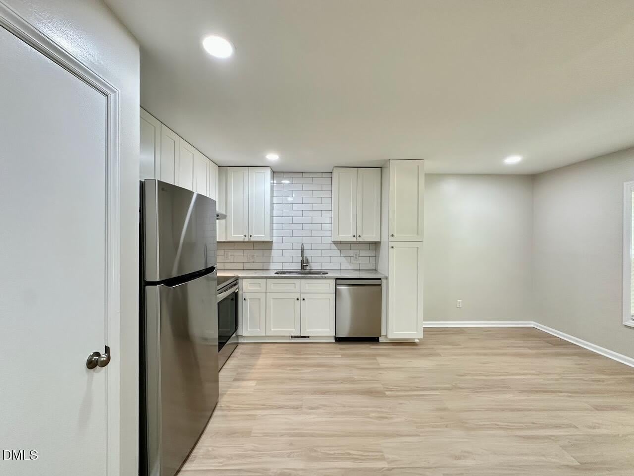 4050 Arckelton Drive – photo 5