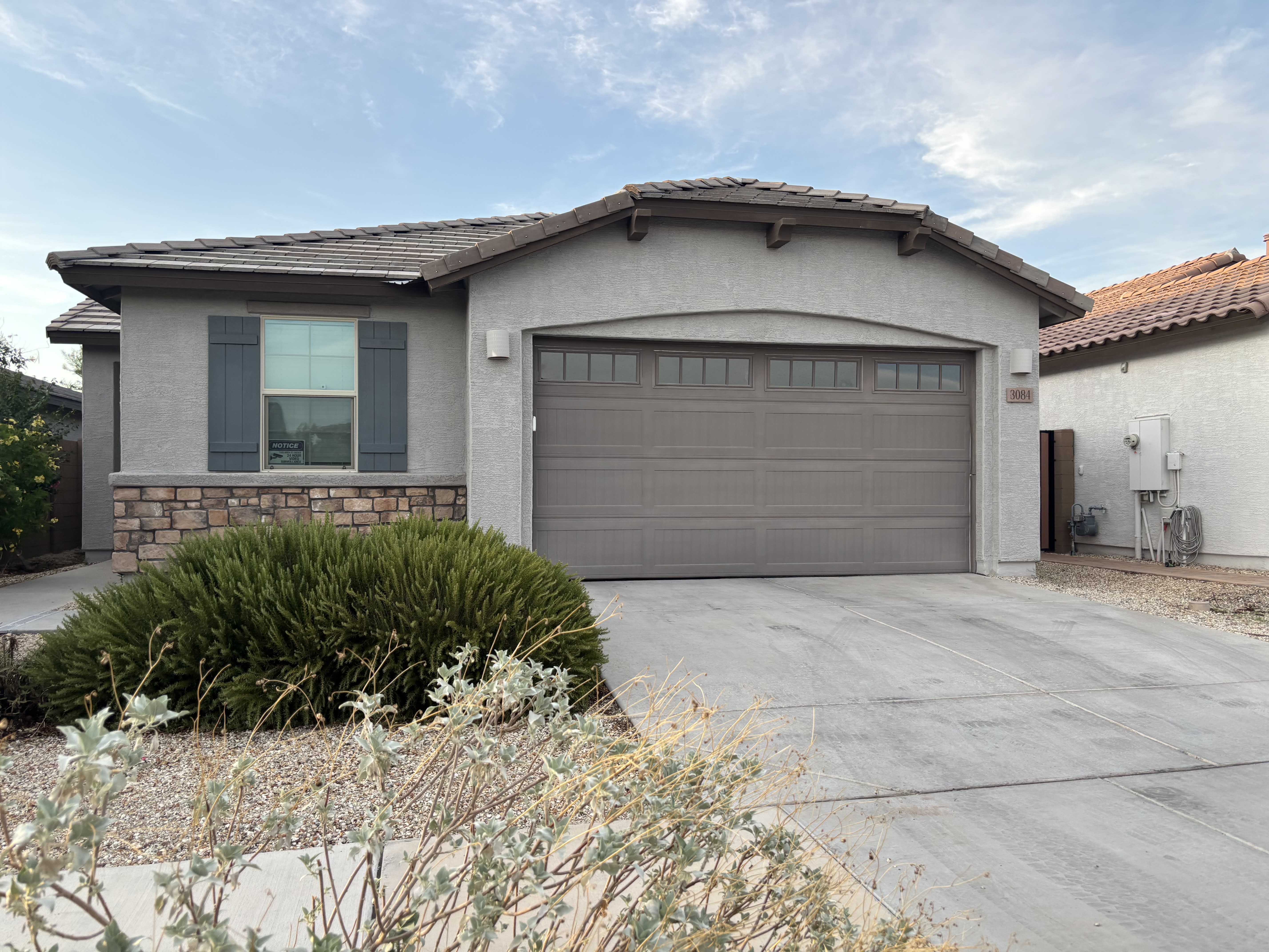 3084 East 27th Avenue – photo 1