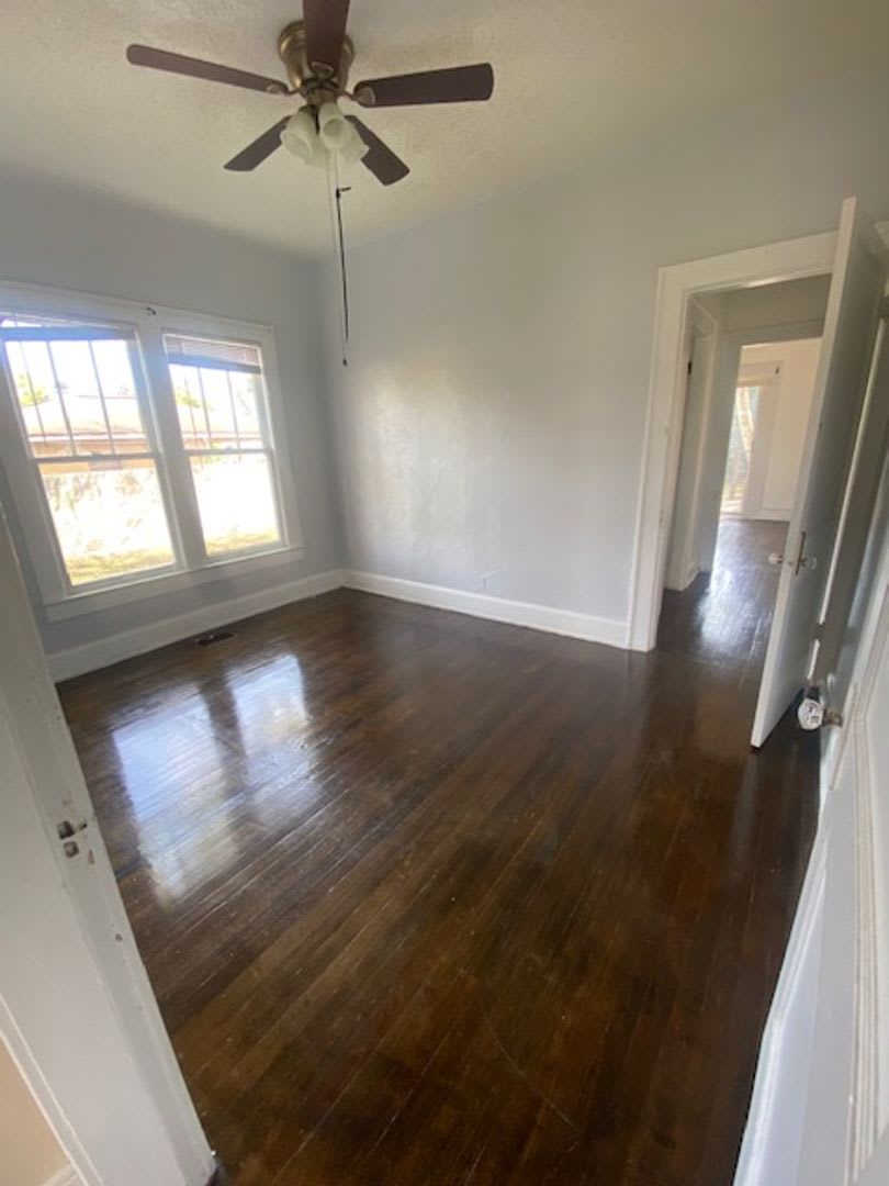 3 Bed 1 Bath Home – photo 4