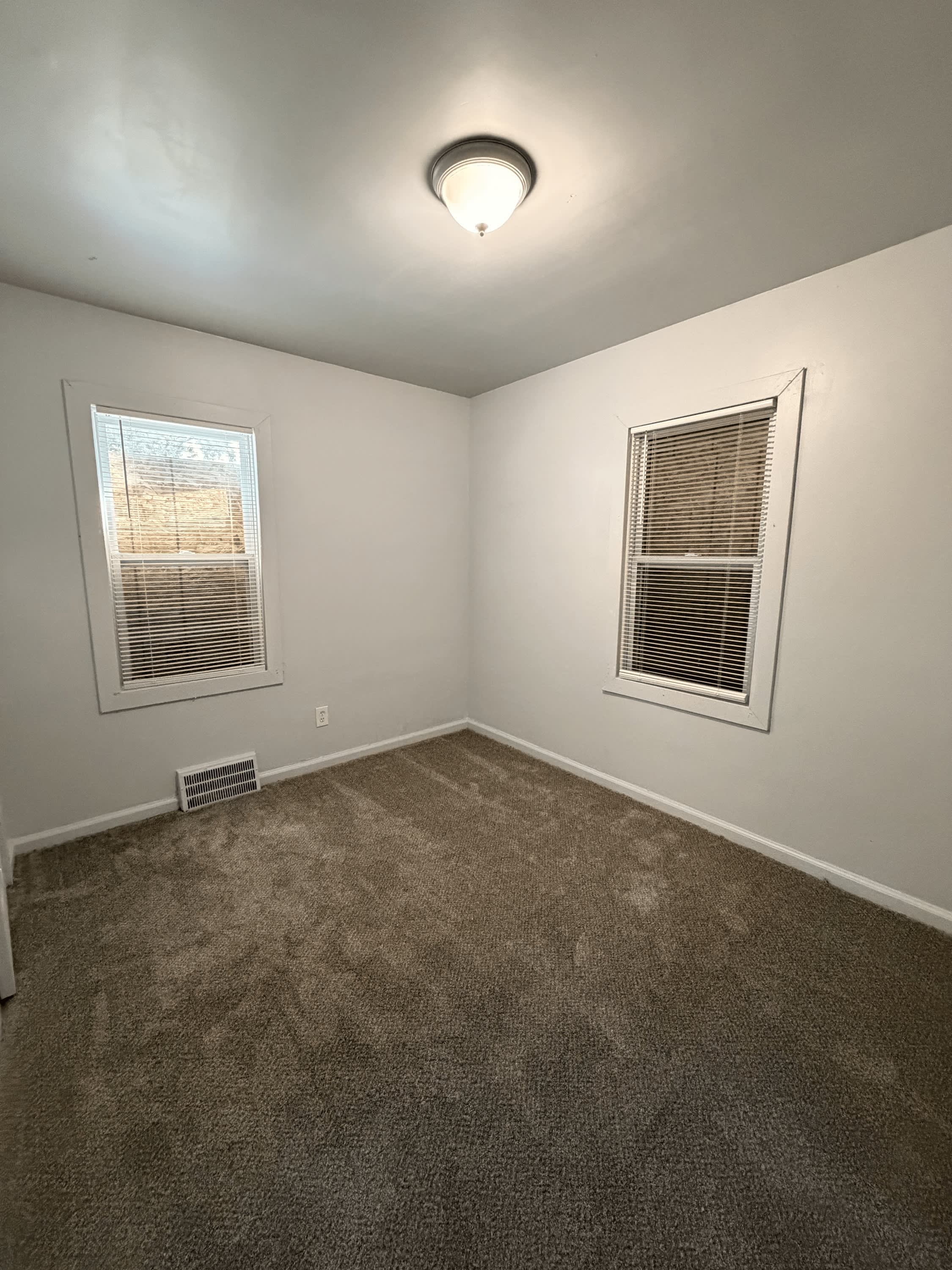 19436 Caldwell Street – photo 5