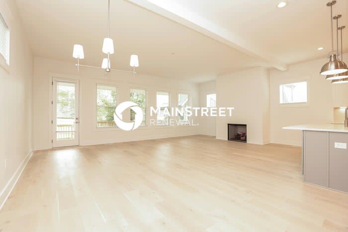 1421 Preston Drive – photo 4