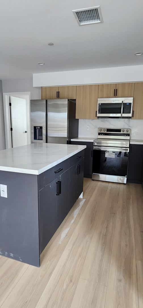 Spacious 4BR Duplex in North Hollywood – photo 5