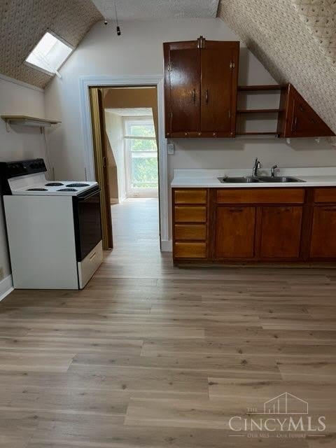 3918 Regent Avenue – photo 3