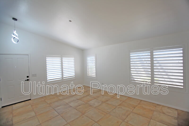 15313 N 104th Way – photo 5