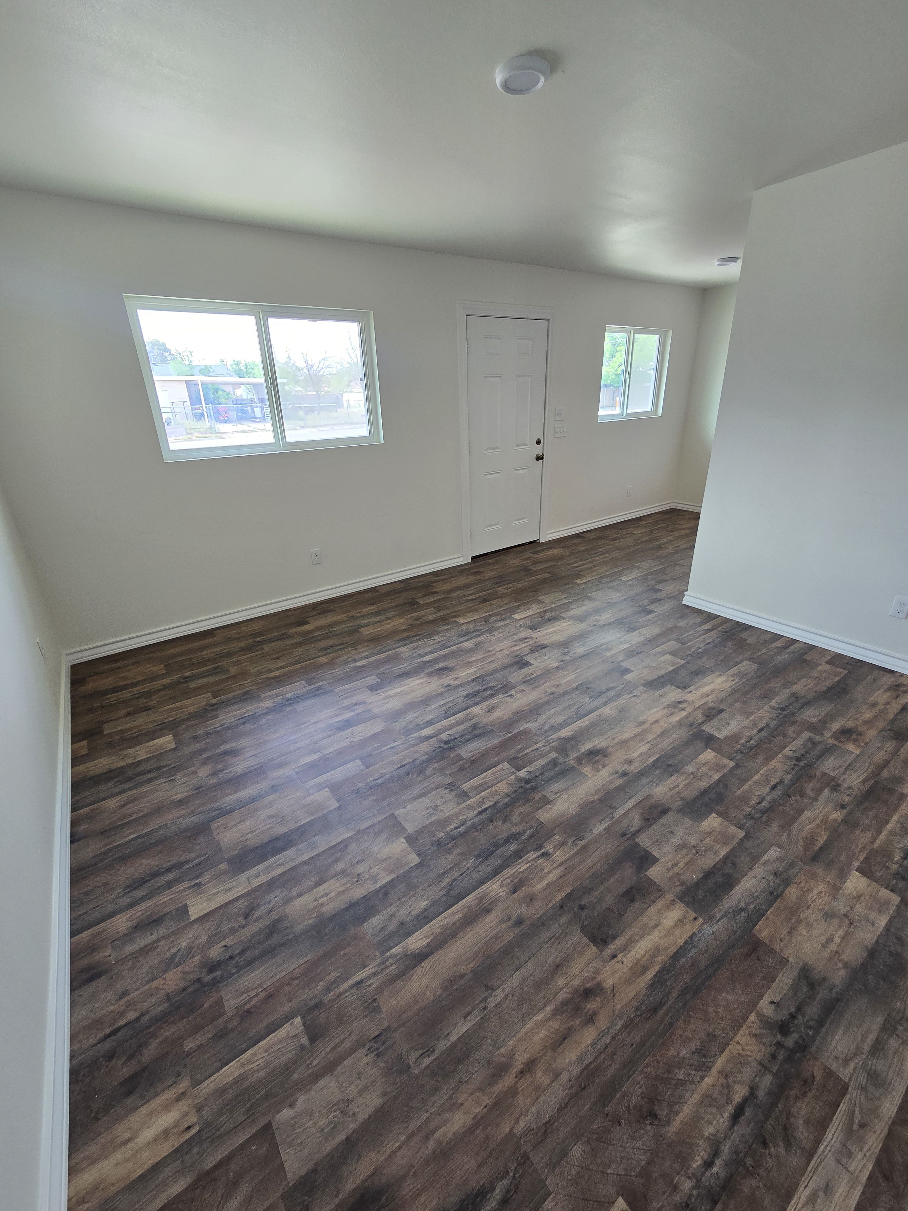 314 S Birch Ave – photo 1