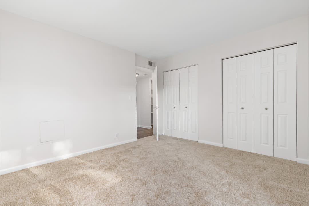 101 North Ripley Apartments – photo 5