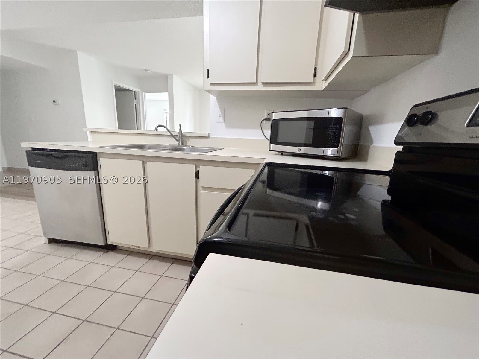400 Palm Cir W – photo 4