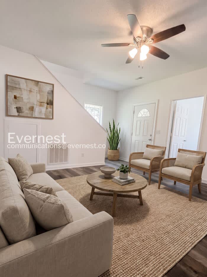 4340 Wakeman Drive – photo 2