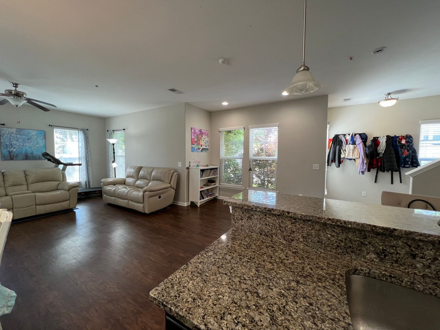 Summer Hill rental in Richmond Hill – photo 2