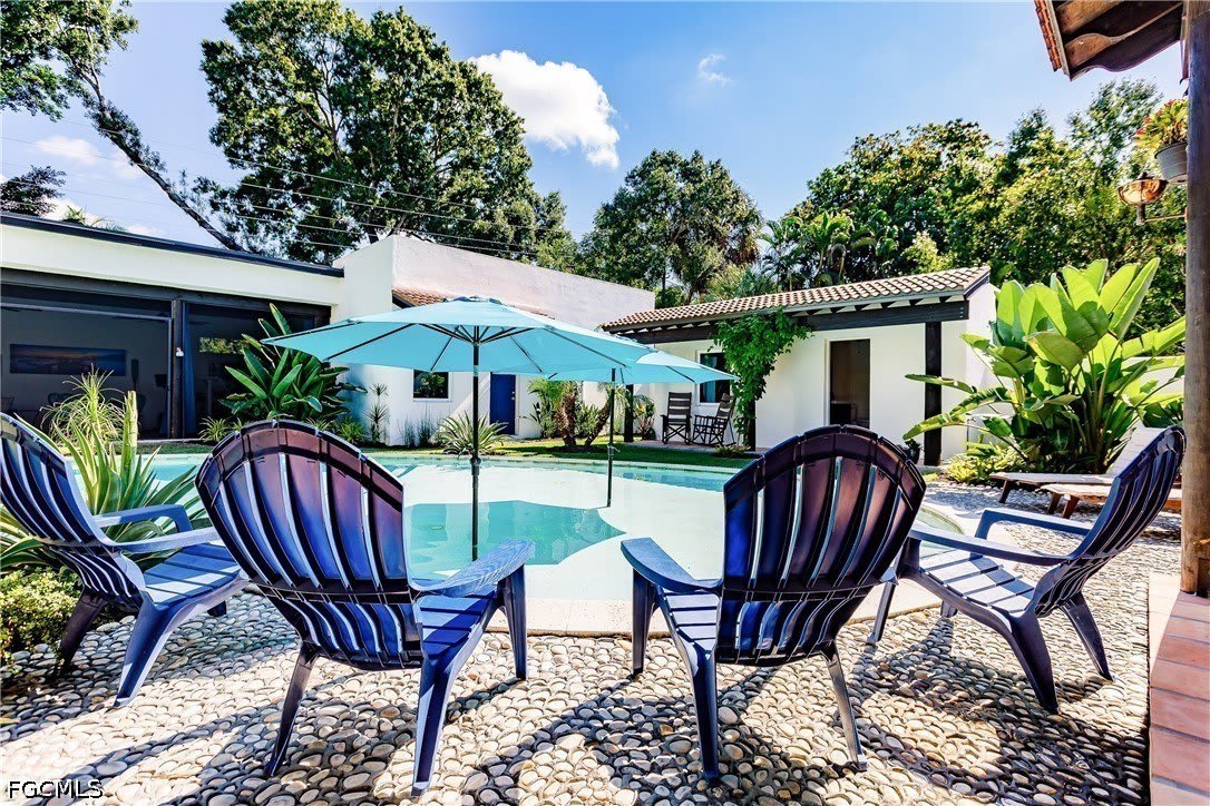 1291 Caloosa Drive – photo 2