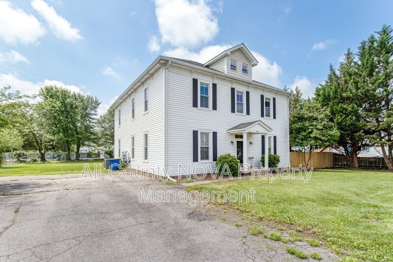 8753 Signal Hill Rd – photo 4