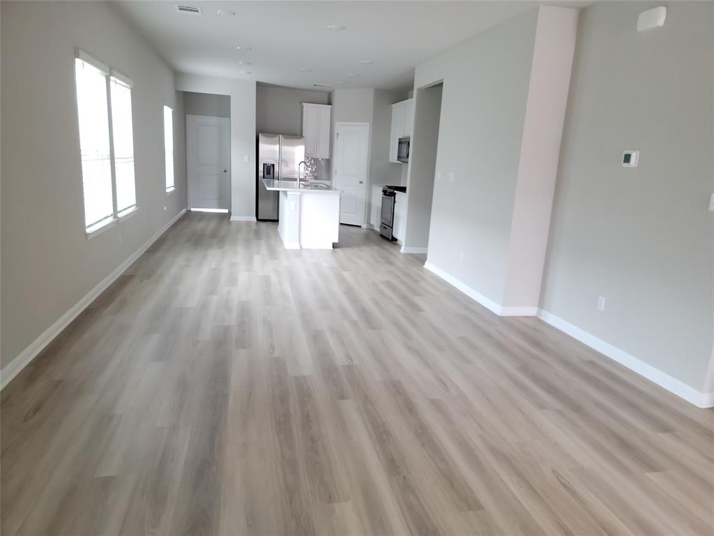 908 Main Street – photo 4