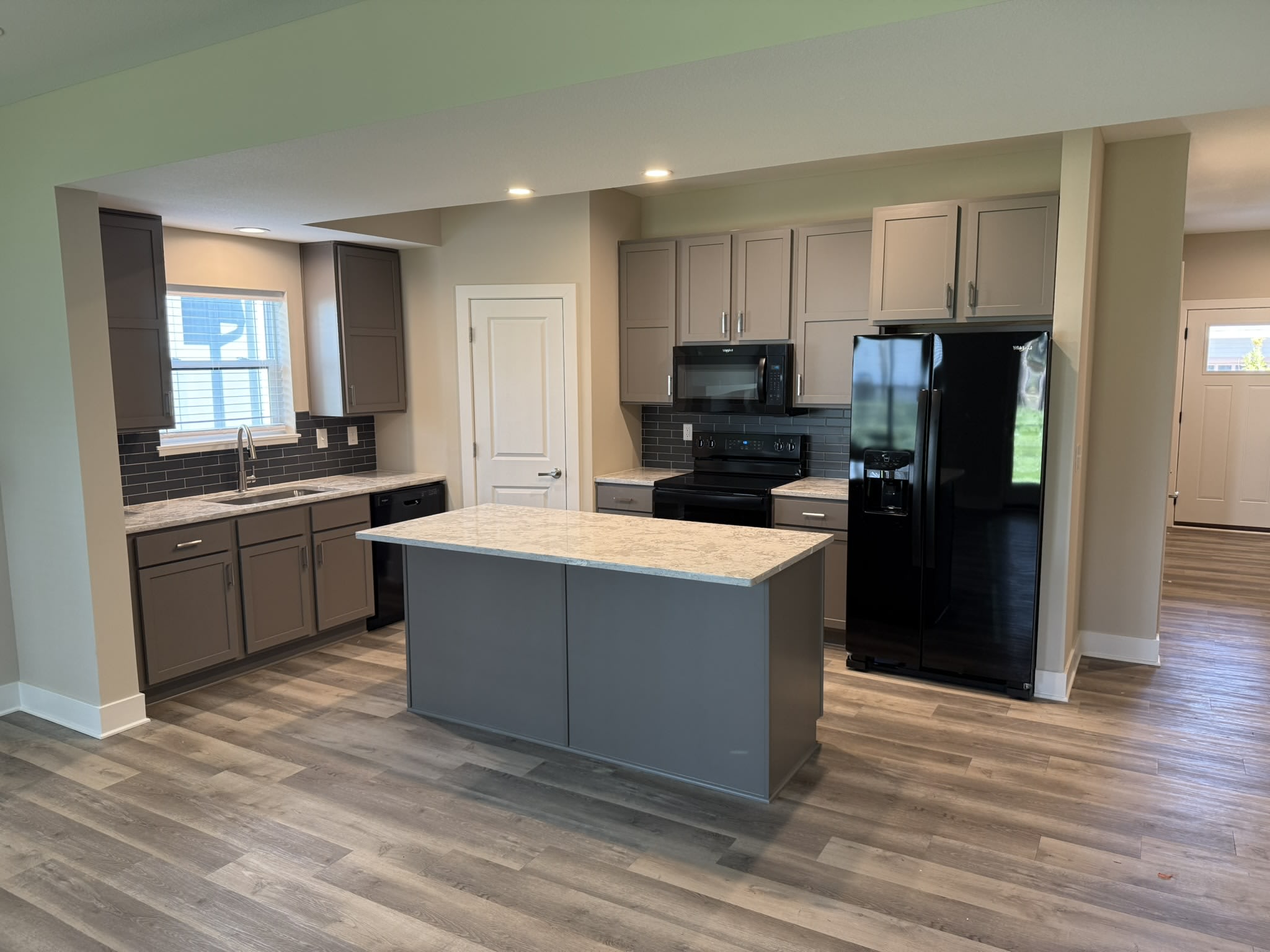 8522 Kickapoo Street – photo 2