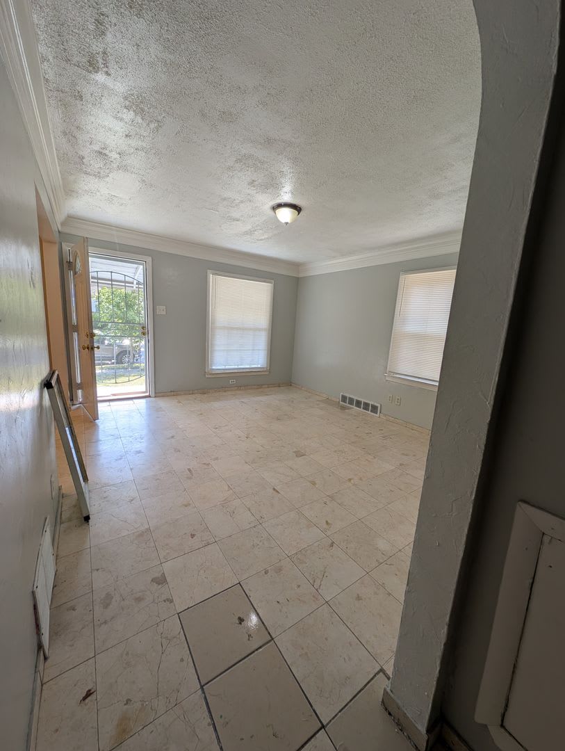3 bedroom 1 bath Detroit westside near warren/Telegraph – photo 5