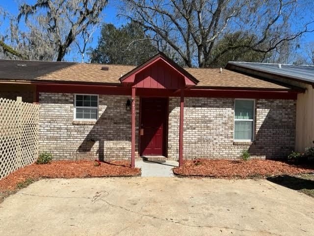 3421 N Carnation Court – photo 1