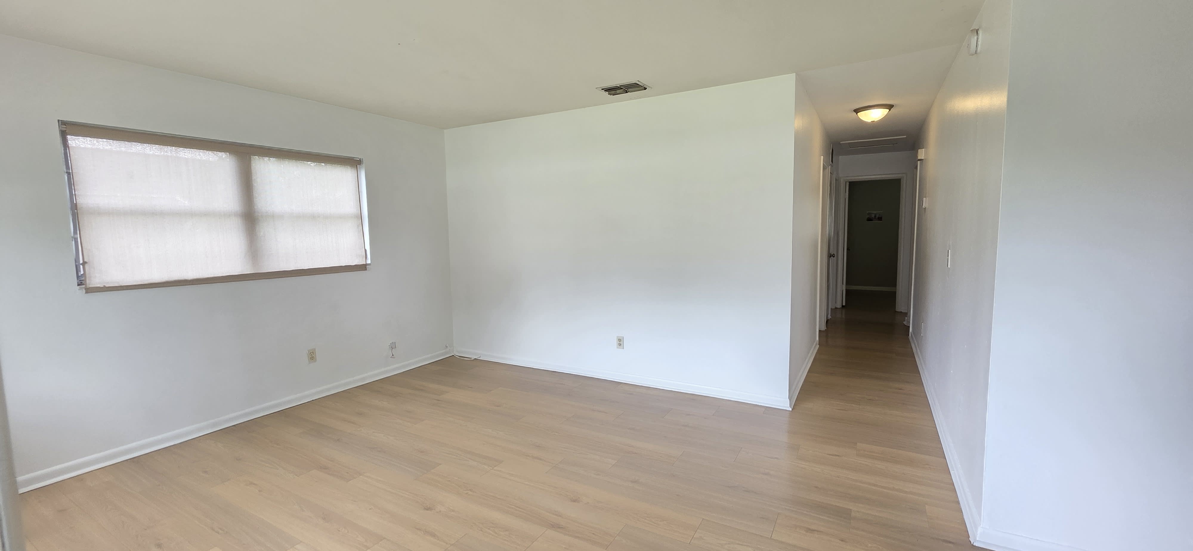 410 S Oakwood Ave – photo 1