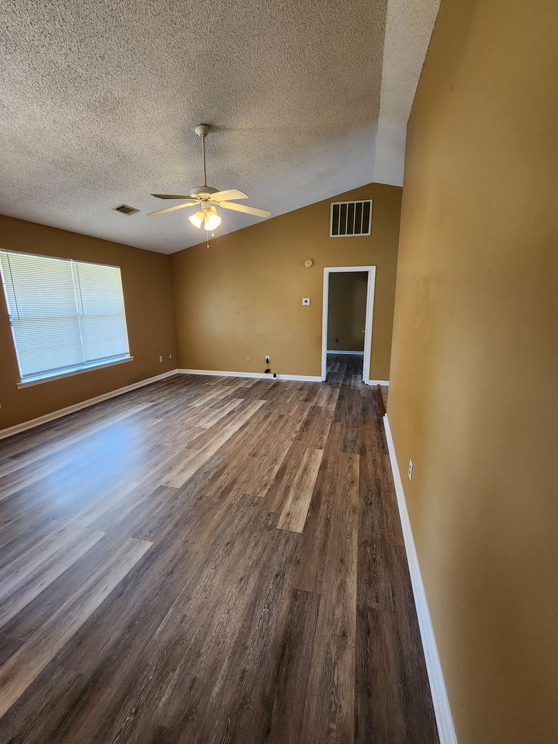 102 Crosby Drive – photo 3
