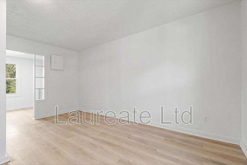 2631 W Pikes Peak Ave – photo 3