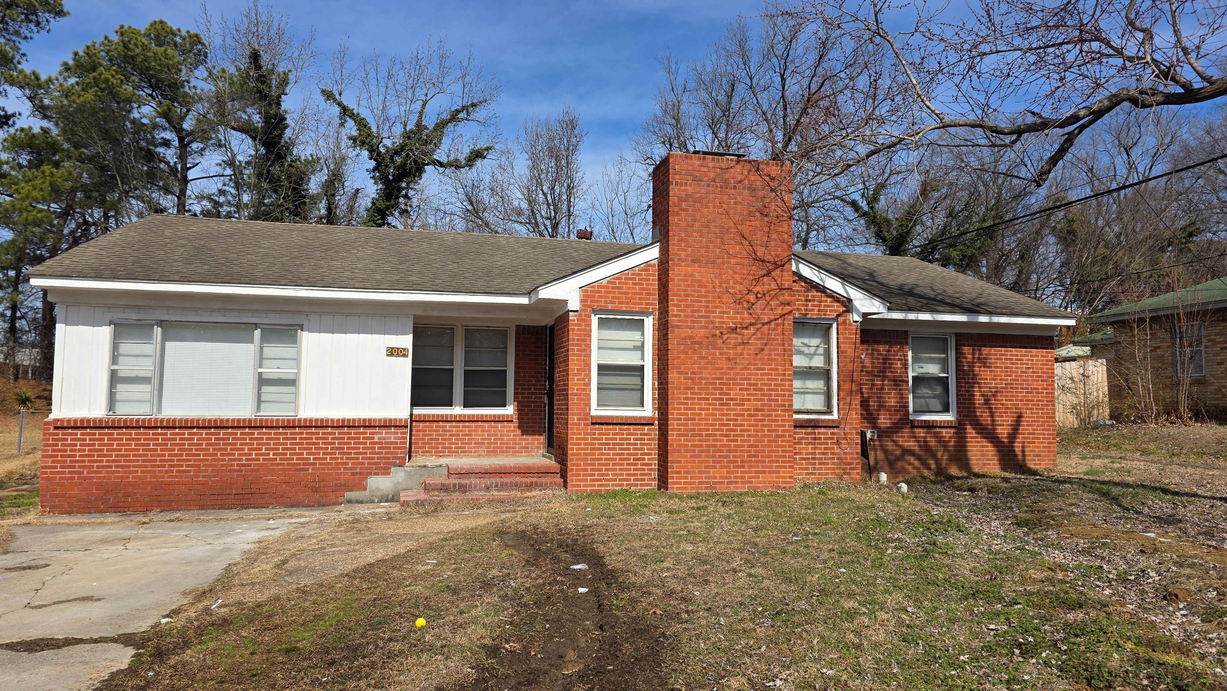 2004 Saint Elmo Ave – photo 1