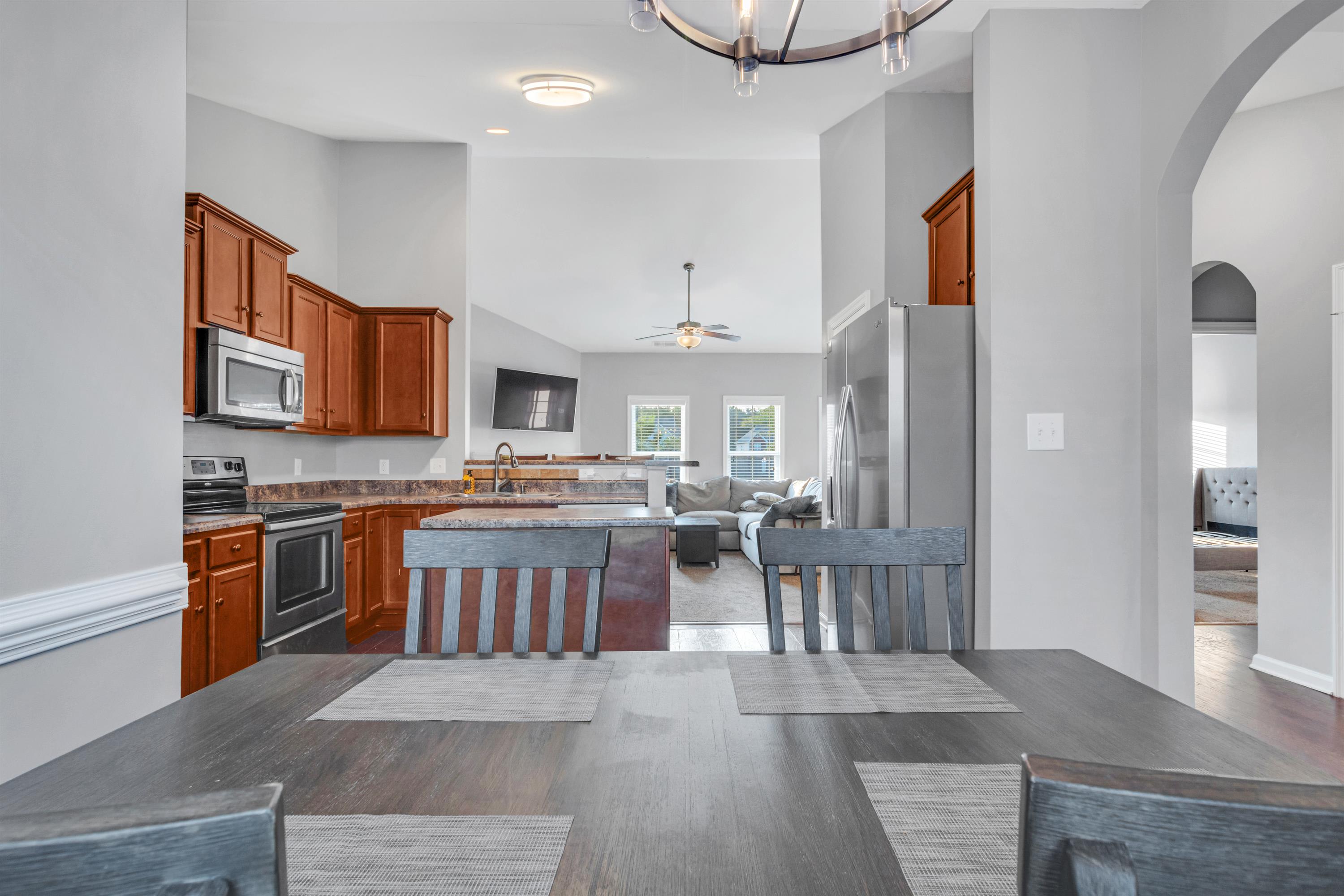 333 Kingston Road – photo 5