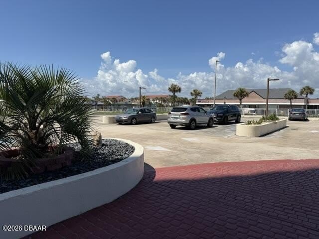 2545 S Atlantic Avenue – photo 2