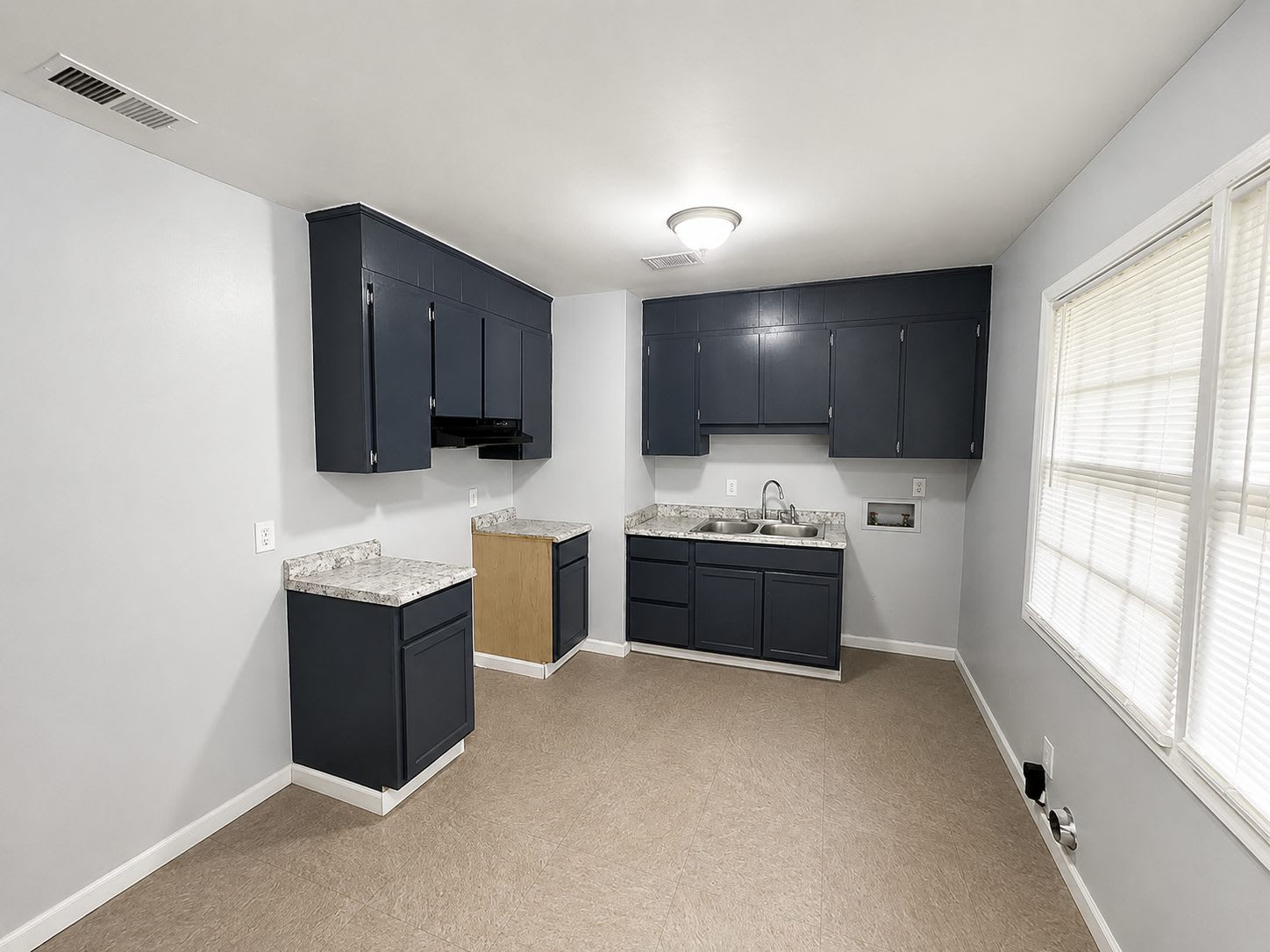 3258 Lancing Lane – photo 3