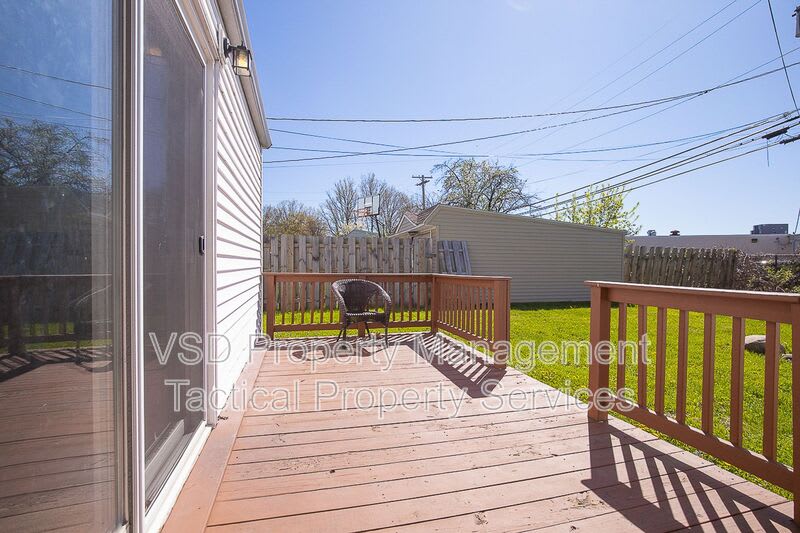 374 E 232 St – photo 4