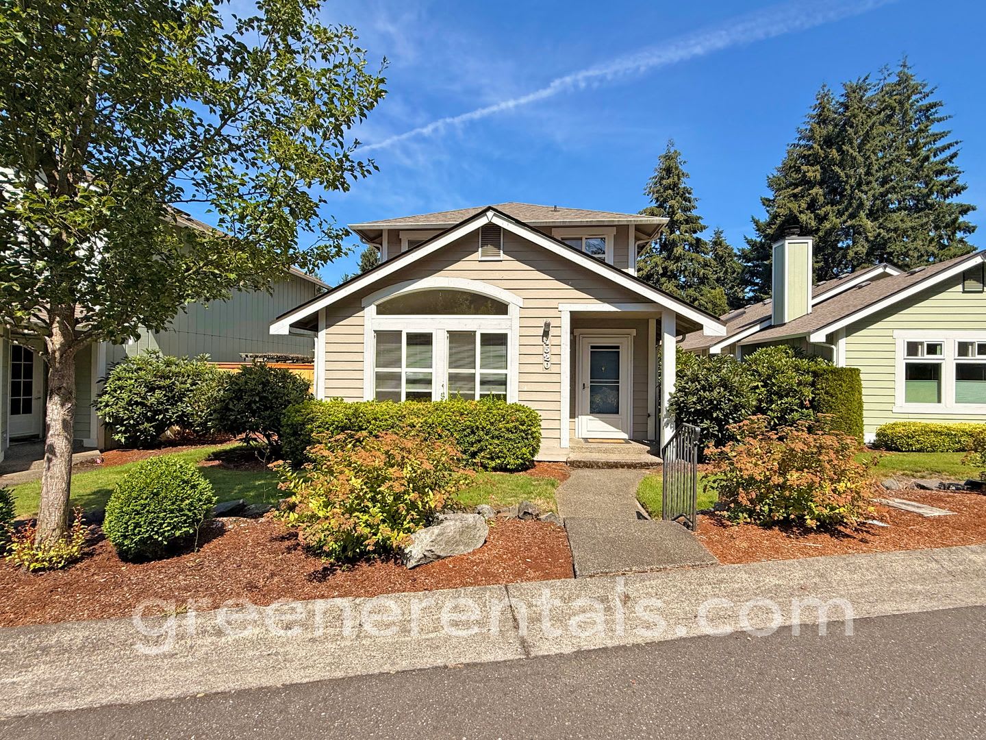 3BR 2.5BA Home Located in Beckonridge Neighborhood – photo 1