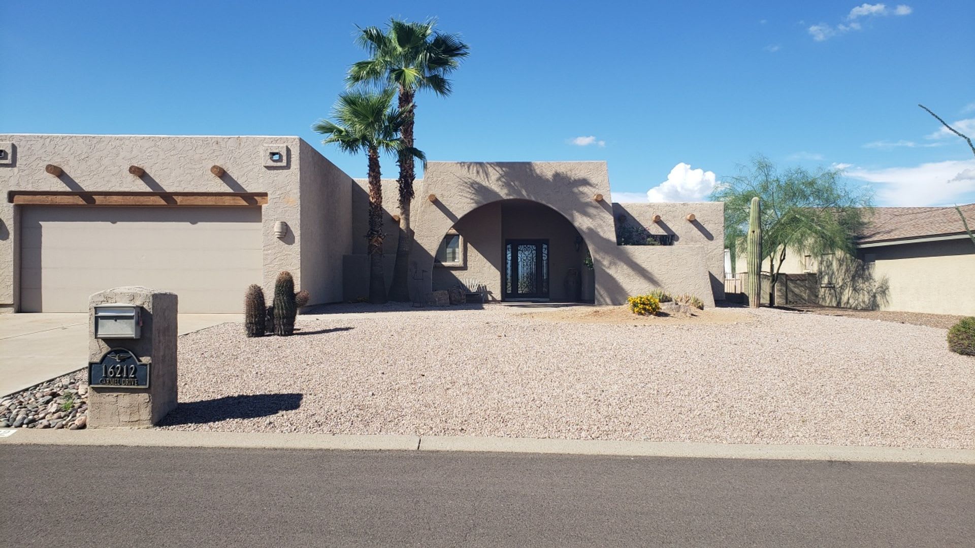 UNFURNISHED Great single faimly home. – photo 1