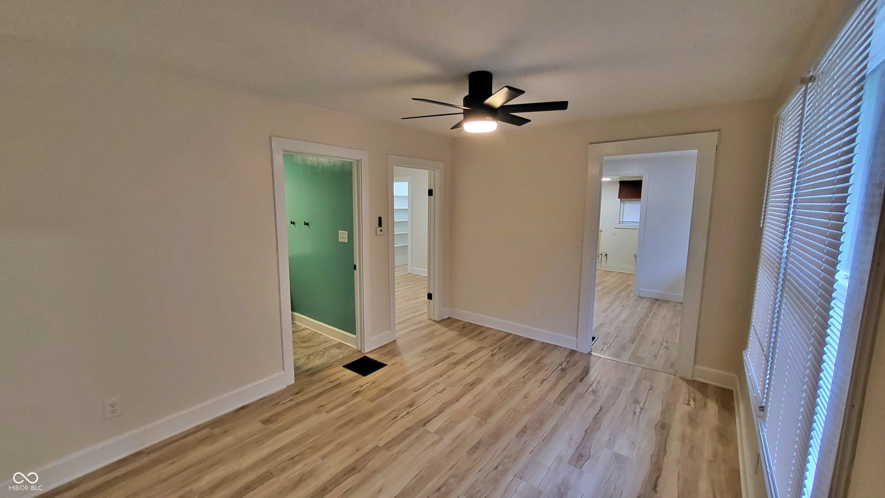 2462 Main Street – photo 5