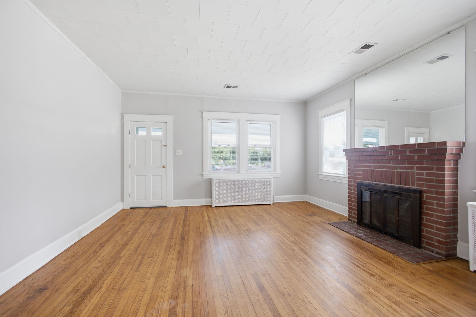 Spacious 5 BR/3 BA Single-Family Home in Gambrills! – photo 5