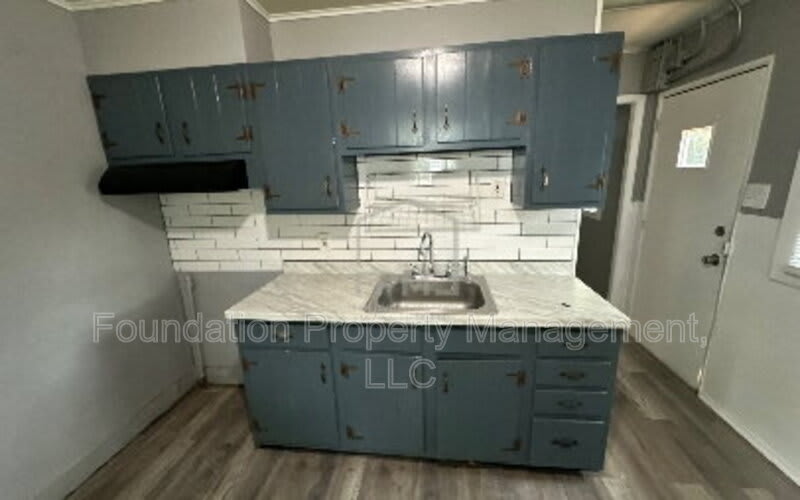 969 Joel Avenue – photo 3