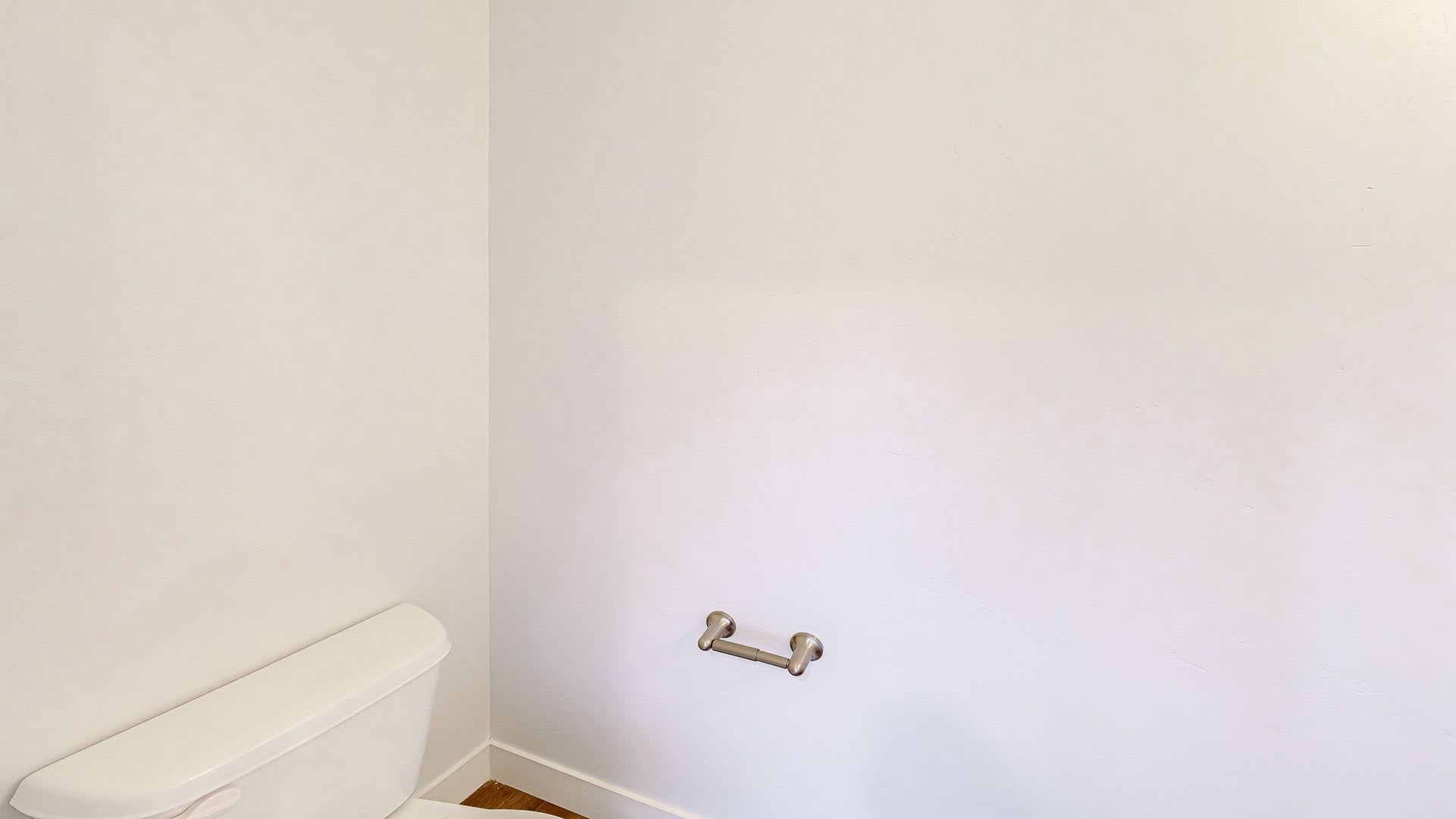1000 Off First Months Rent Move In Special If A Lease Is Signed By September 1St Incredible End Unit In Spanish Fork S River Run Community – photo 4