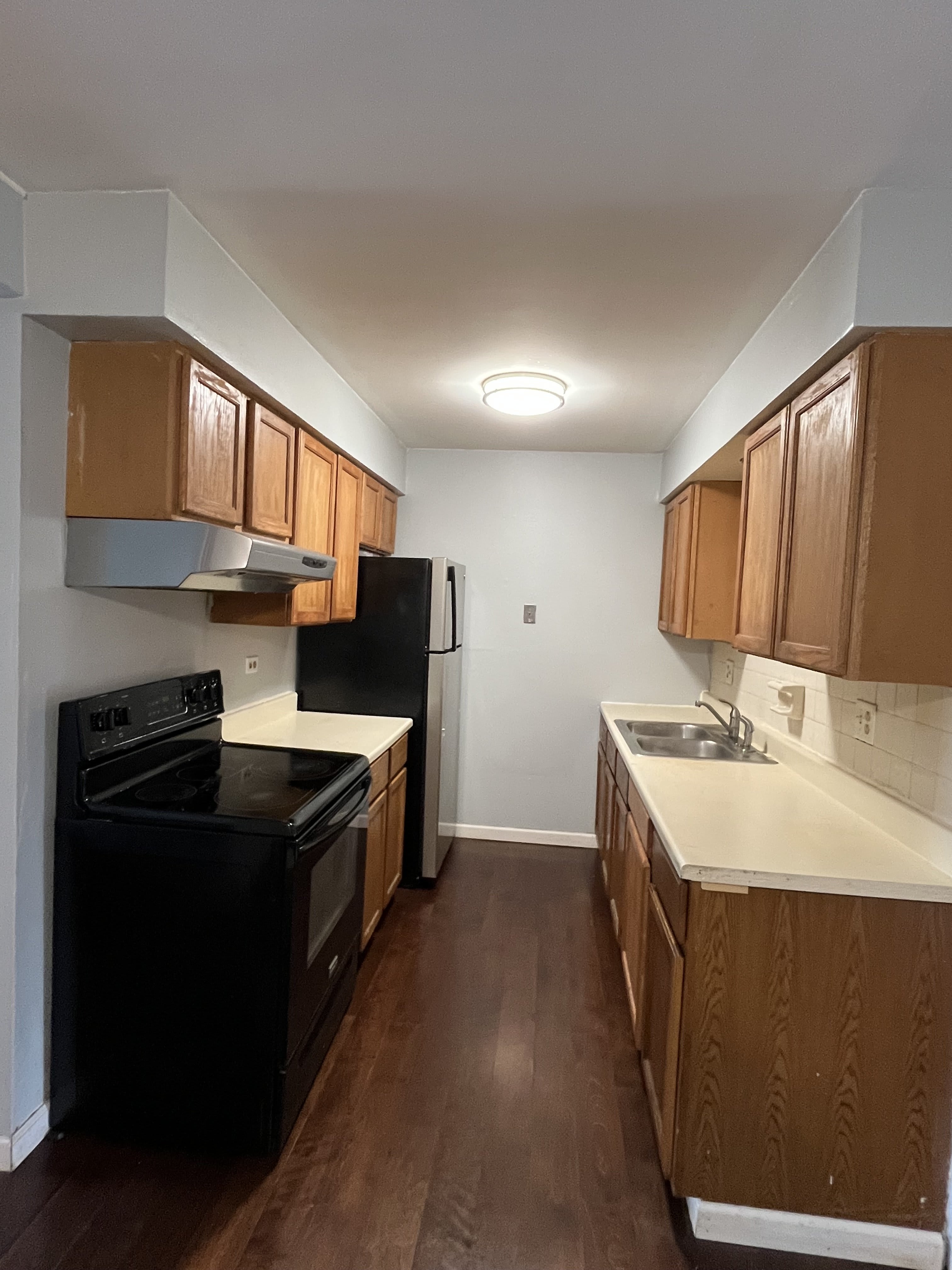 531 W Lies Rd – photo 4