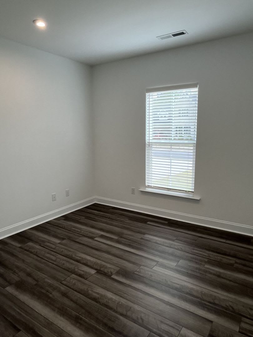COMING SOON! Spacious 5 Bed home in Stallings – photo 5