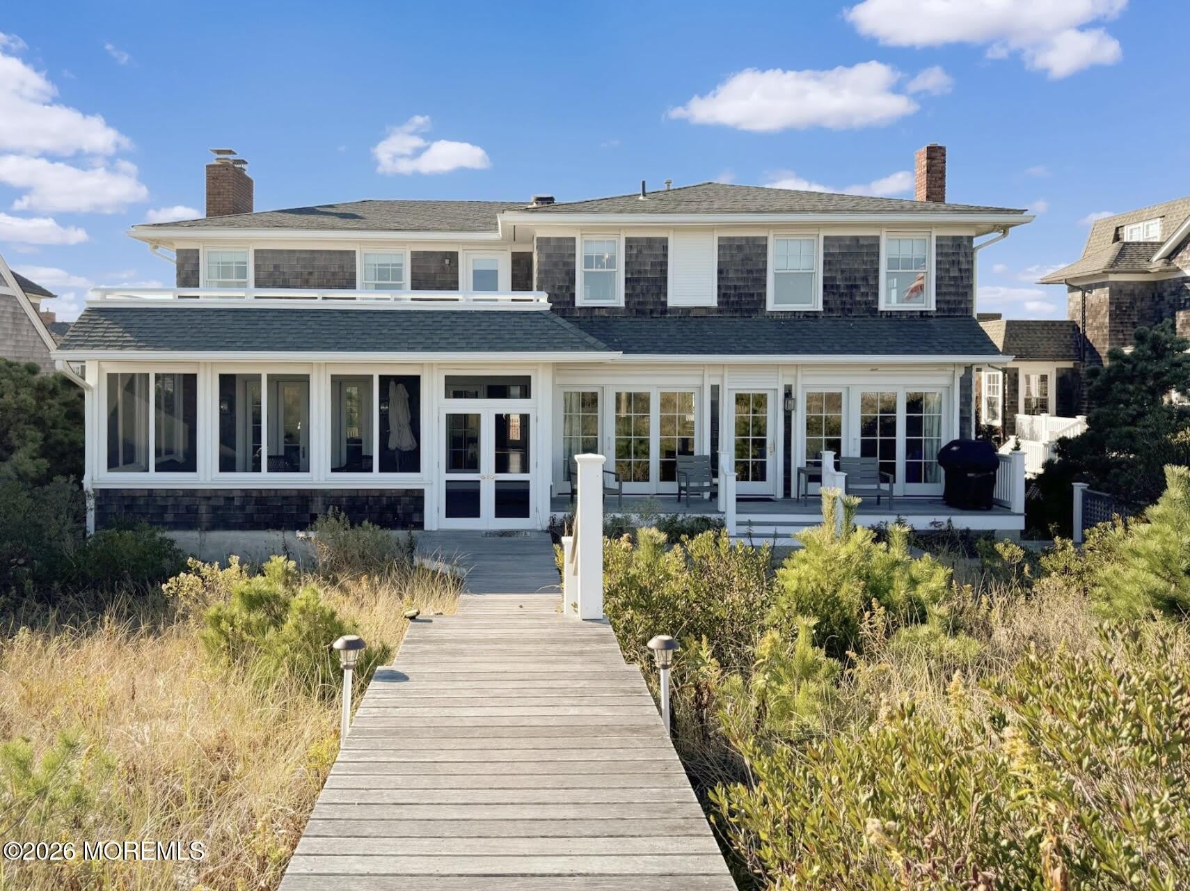 985 East Avenue – photo 3