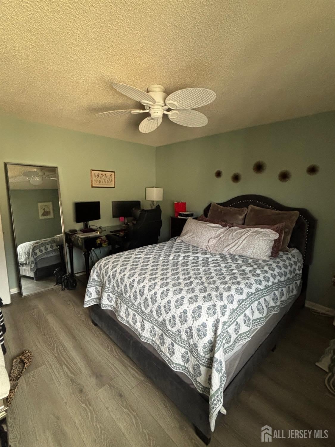 1203 Ravens Crest E Drive – photo 4
