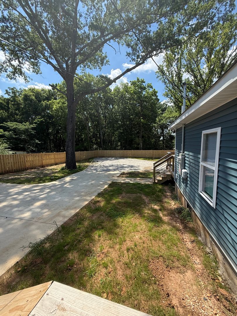 Veterans Drive Fully Furnished 3Bd – photo 4