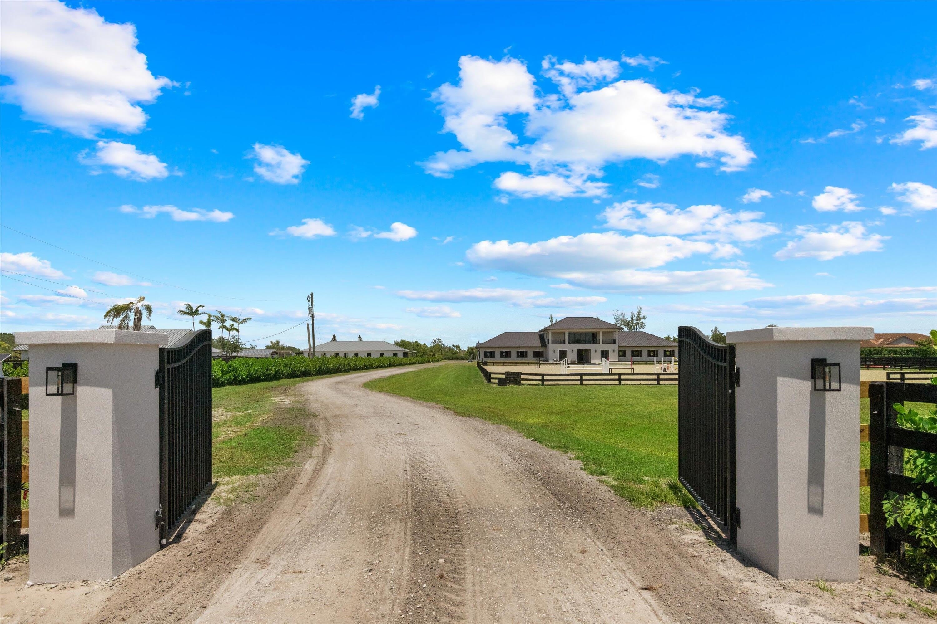 16175 Deer Path Lane – photo 2