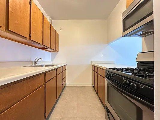 1795 Lexington Avenue – photo 4