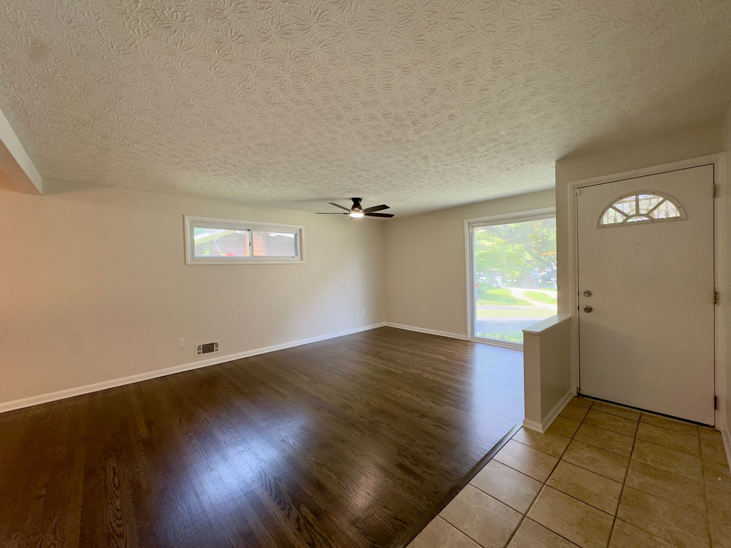 Charming 3BD/2BA Home in Randallstown, MD! – photo 2